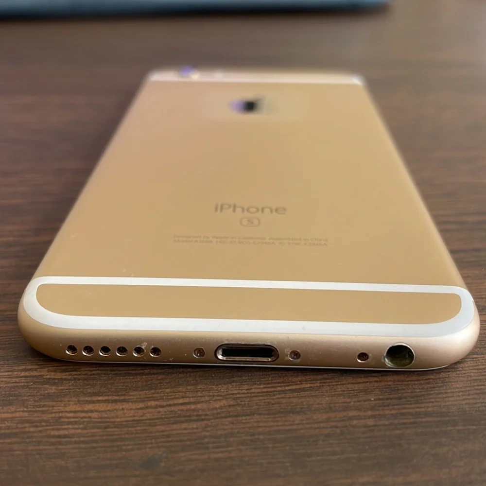 Rose gold Apple iPhone 6S 128GB with Lifeproof case